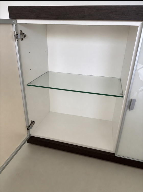 Image 1 of Credenza moderna