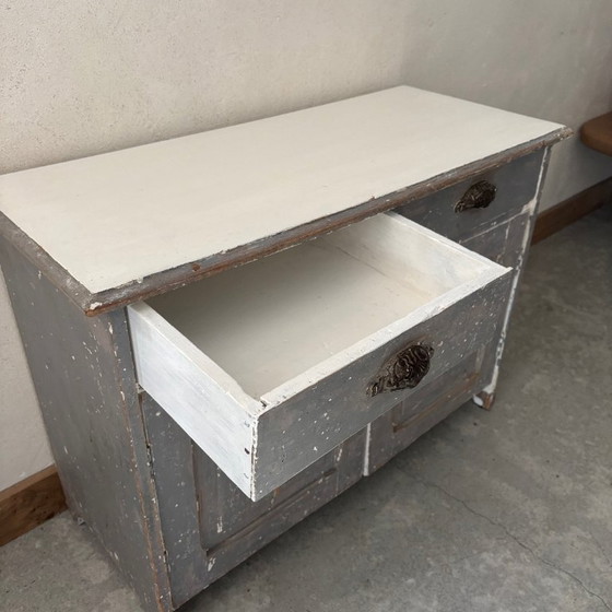 Image 1 of Parisian buffet