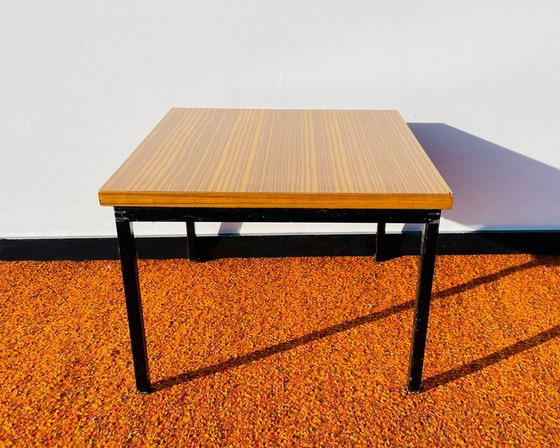 Image 1 of Coppia di tavolini impilabili di P. Guariche per MEUROP. Vintage anni '60/'70