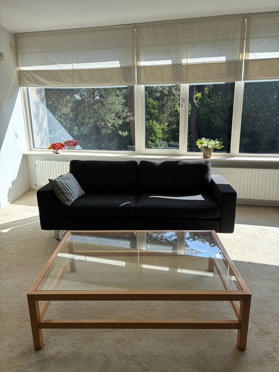 Image 1 of table basse en placage de frêne