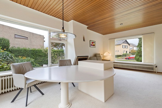 Image 1 of Table de salle à manger Kulowany avec espace de rangement et meuble TV