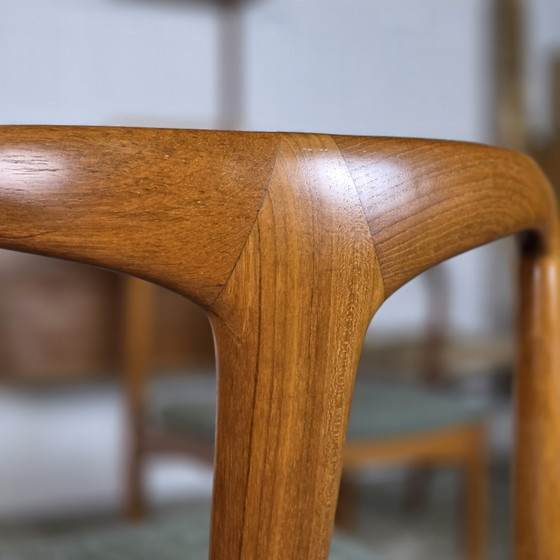 Image 1 of 5 Johannes Andersen 'Juliane' Vintage jaren 60 Deense stoelen