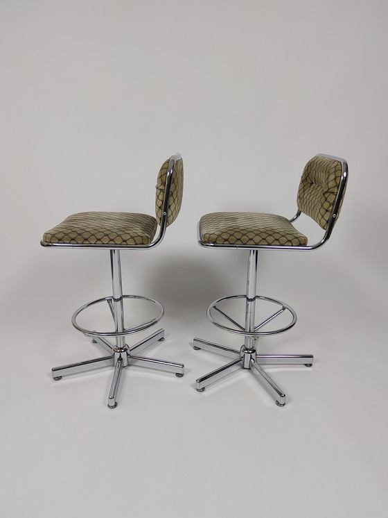 Image 1 of Set di 2 sgabelli da bar vintage con tappezzeria rétro, anni '70