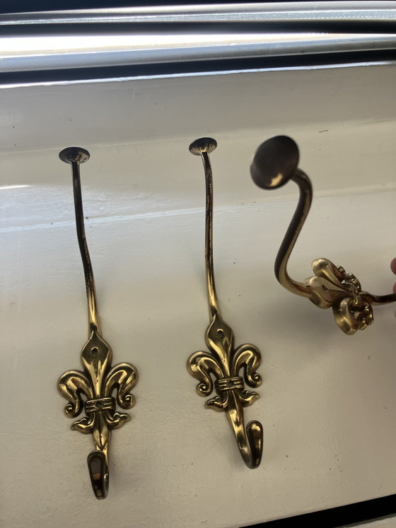 Image 1 of Percheros de latón antiguo