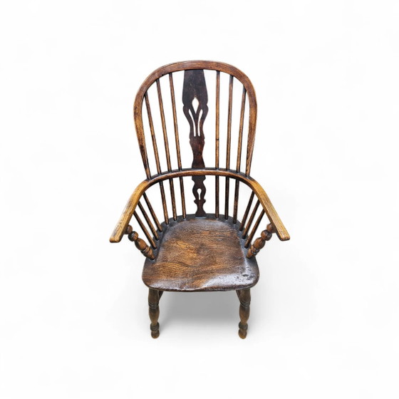 4 x Fauteuil Windsor ancien 2 bas / 2 hauts à dossier à fuseaux en orme / 19ème siècle (photo 5 of 15)
