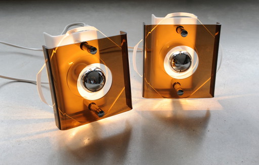 Juego de 2 lámparas de pared de plexiglás de estilo espacial Herda
