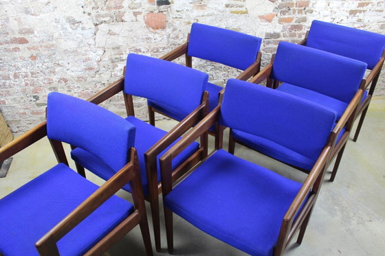 Image 1 of Esszimmerstühle (6er-Set). Modell EMT0030. Für Thonet