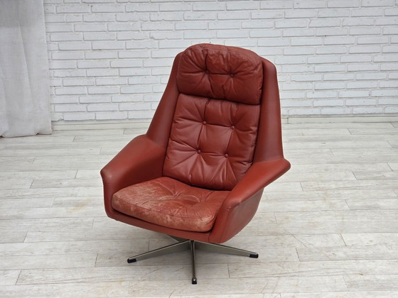Image 1 of 1970s, Danish design by H.W.Klein, swivel armchair, furniture leather.
