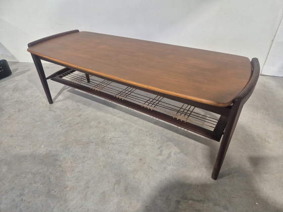 Image 1 of Louis van Teeﬀelen pour Webe Table de Salon