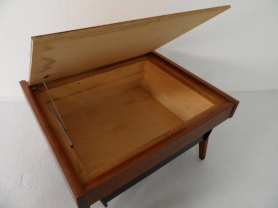 Image 1 of Table d'appoint Mid Century