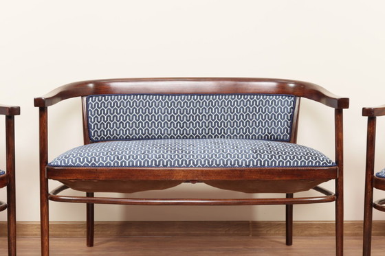 Image 1 of Art-Deco-Set aus Thonet-Sofa und Sesseln, blauer geometrischer Jacquard