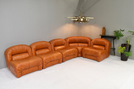 Canapé d'angle Rossi di Albizzate en cuir cognac, Italie – années 1970 – Canapés modulables, Leather, Vintage (photo 3 of 18)