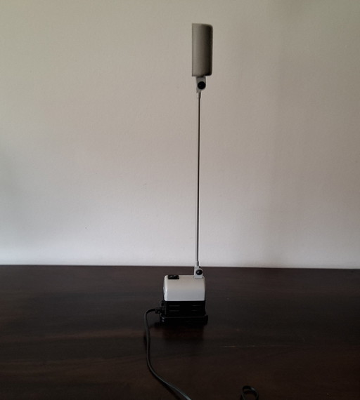 Light grey Lumina Daphinette lamp made of steel and aluminium
