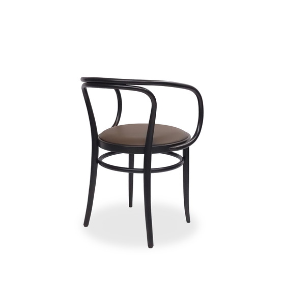 Image 1 of Silla Thonet 209 P con asiento de cuero marrón y madera curvada negra