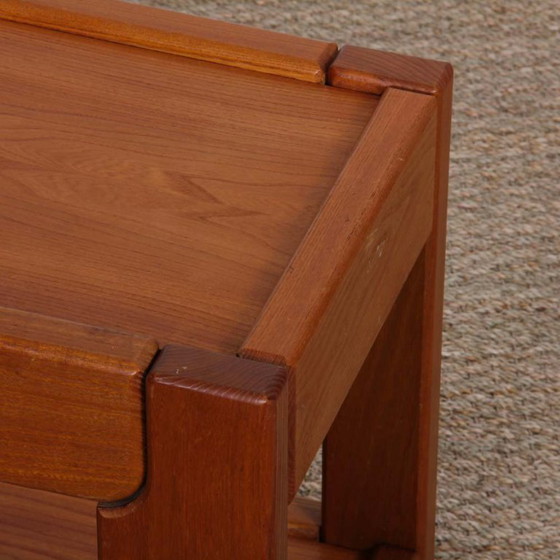 Image 1 of Vintage nachtkastje in massief iepenhout, 1980