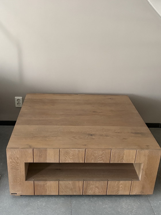 Image 1 of Couchtisch aus massiver Eiche