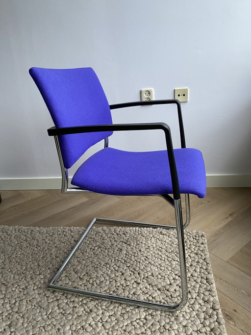 paars-blauwe wollen eetkamerstoel/vergaderstoel (4 stuks beschikbaar)