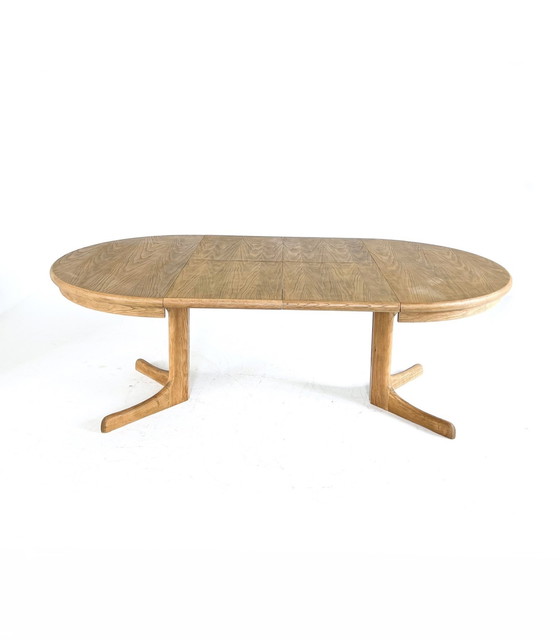 Image 1 of Vintage Extendable Oak Dining Table '60s