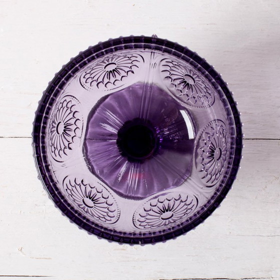 Image 1 of Ciotola con piedistallo in vetro pressato color ametista viola Godinger – Vintage USA anni 2000