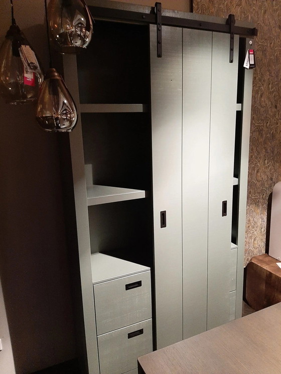 Image 1 of Mobile scorrevole in legno di recupero - Sapone