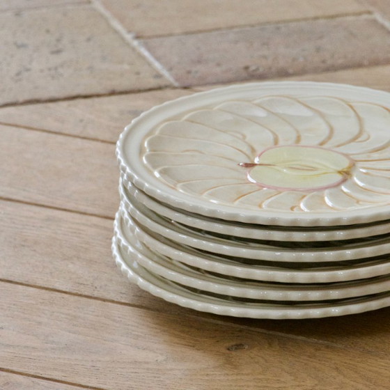 Image 1 of 6 vintage earthenware plates with trompe l'oeil apple tart
