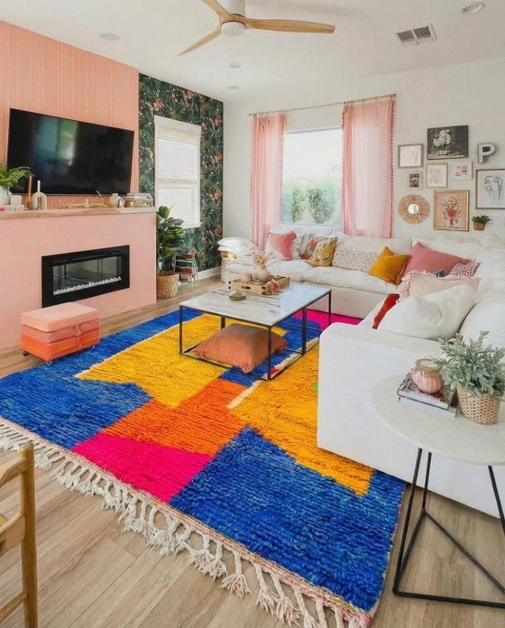 Image 1 of Luxury Handmade Rug 250cmx150cm 