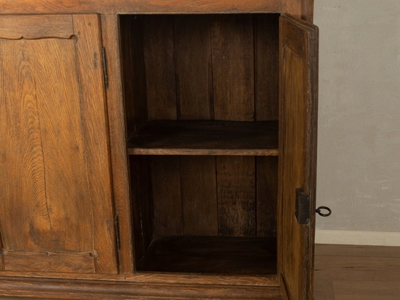 Antique sideboard in French country style – Wood (photo 9 of 12)