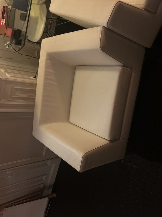 Image 1 of Sillón LUXY de piel blanca