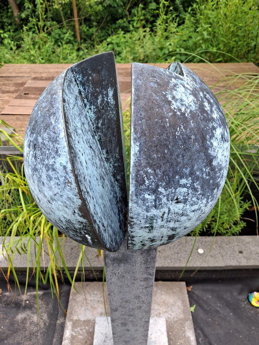 Bronze Art Object "Split Unity"