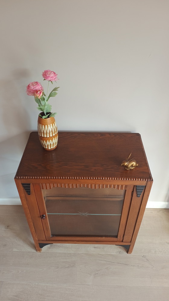 Image 1 of Vitrine der Art-Deco-Schule der Amsterdamer Schule