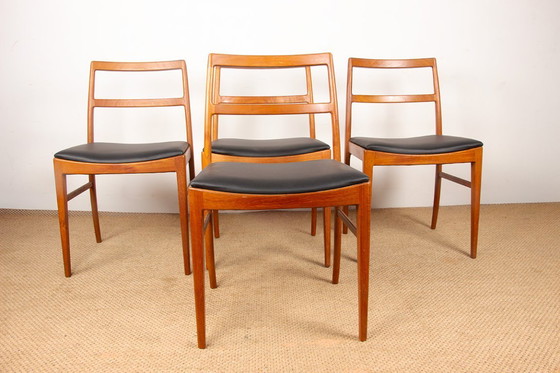 Image 1 of Set of 4 Danish chairs in teak and new leather, model 430 by Arne Vodder for Sibast, 1960.