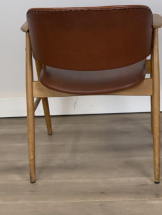 Image 1 of Vintage Chair