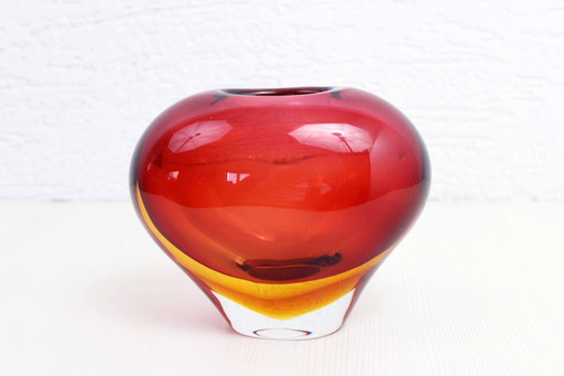 Murano glass heart vase