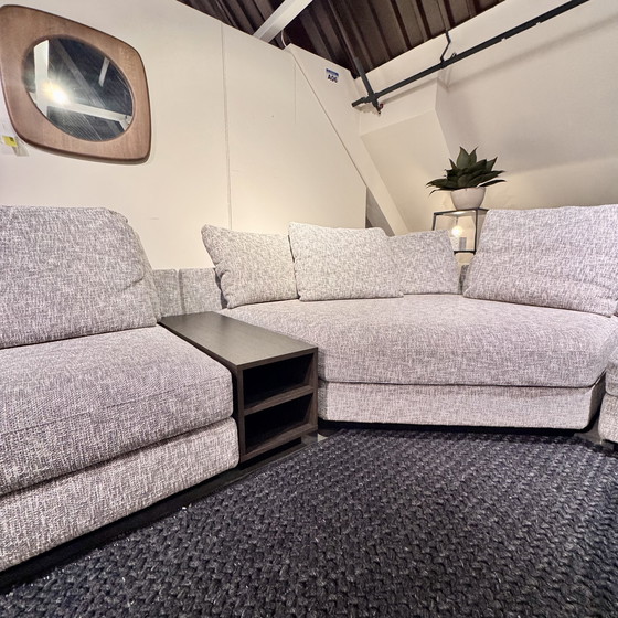 Image 1 of Salon Evra van Dion