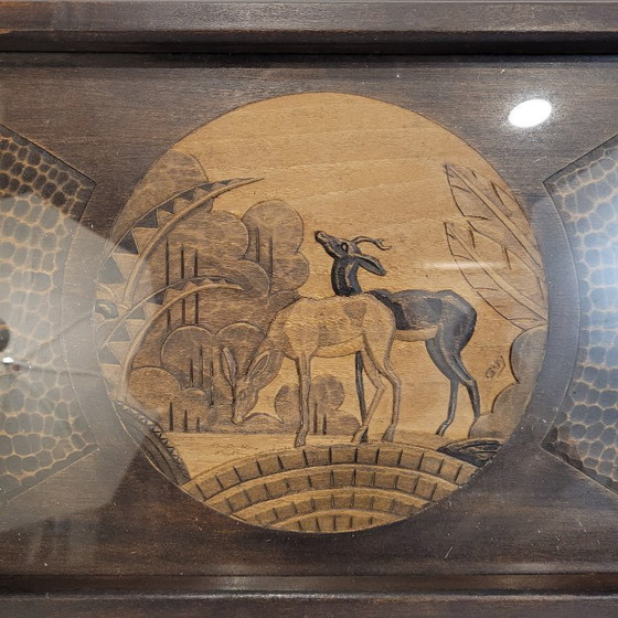 Image 1 of Tablett mit Antilopenschnitzerei, Holz, Art Deco, ps XX - Frankreich