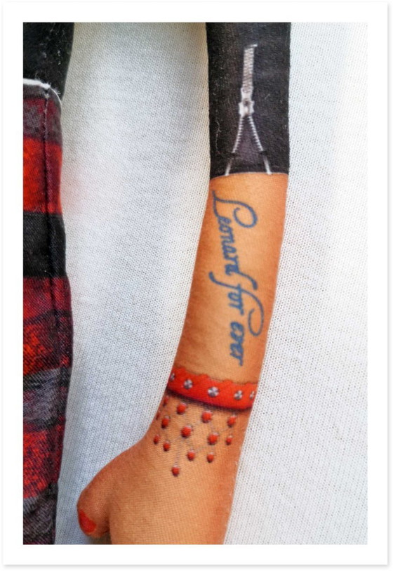 Image 1 of Cadeau met Mona Lisa-steenmotief | Decoratie met rotskunst | Kunstpop als verzamelobject | Stoer cadeau voor kunstliefhebbers