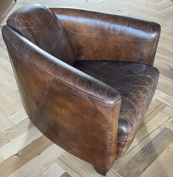 Image 1 of Paar Franse leren pilootstoelen — Art Deco stijl  Iconische kuipstoelen met prachtige patina, jaren '70–'90