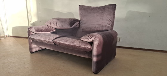 Image 1 of Cassina maralunga