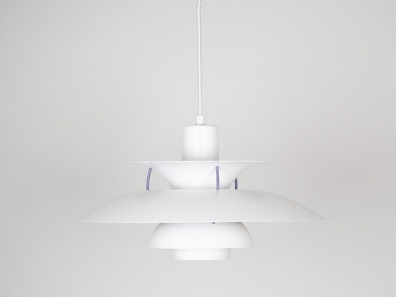 Image 1 of Lampada a sospensione vintage danese PH 5 di Poul Henningsen, Louis Poulsen, 1958