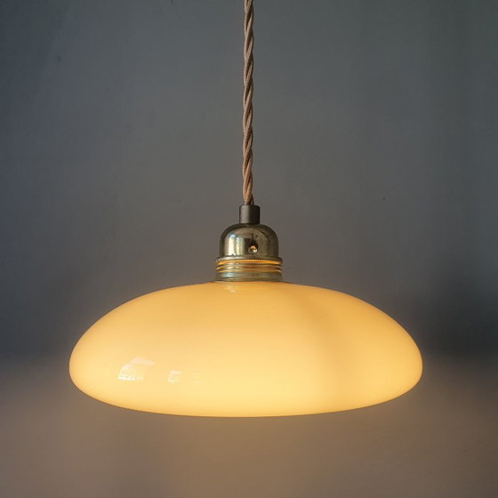 Vintage French Pendant Lamp - Pastel Yellow Opaline Glass – Metal (photo 5 of 12)