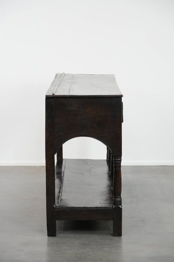 Image 1 of Antieke 18e eeuwse Engelse side table/dresser gemaakt van eikenhout 