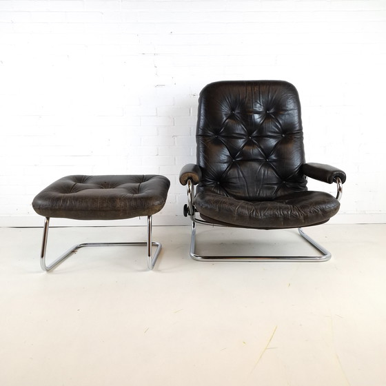 Image 1 of Vintage recliner armchair with footstool