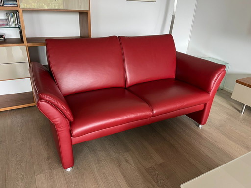 Canapé deux places en cuir de premier plan, profondeur d'assise réglable