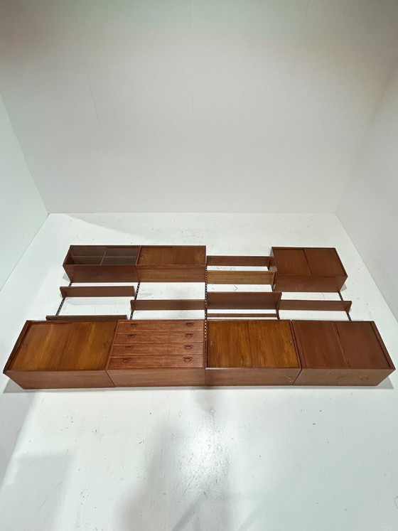 Sistema di pareti modulari in teak di Kai Kristiansen, danese, anni '60. – Armadi a muro, Wood (photo 7 of 22)