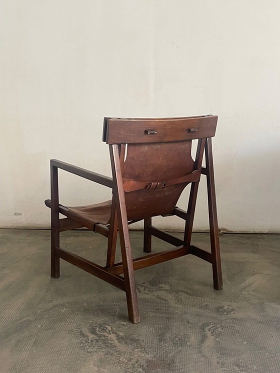 Image 1 of Rationalistische Spaanse leren stoel