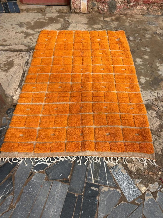 Image 1 of Oranger Berberwollteppich 250 cm x 150 cm