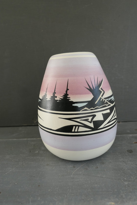 Image 1 of Vintage Navajo Pottery Vaas