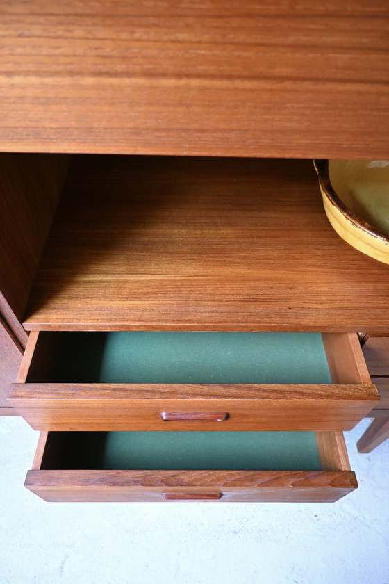 Image 1 of Prachtig groot vintage highboard jaren 60, teak fineer