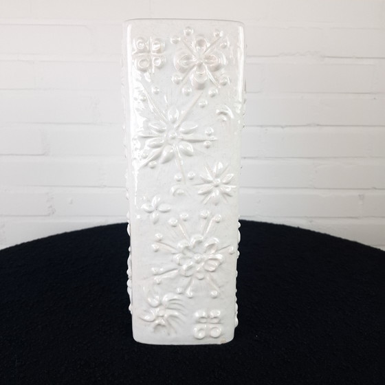 Image 1 of Vintage Scheurich vase Kosmos Sputnik white ceramic 1970s West Germany model 263-31