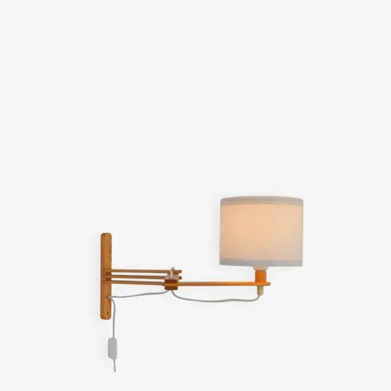 Image 1 of Applique murale accordéon de style scandinave moderne du milieu du siècle, années 1970